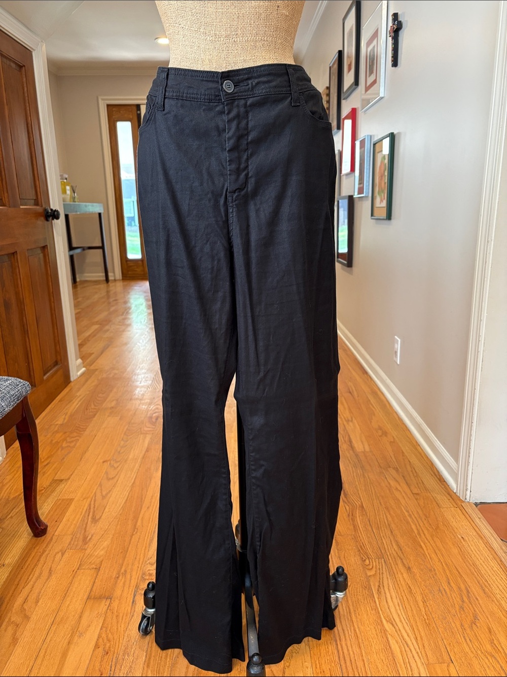 NYDJ Black Straight Leg Linen Trousers